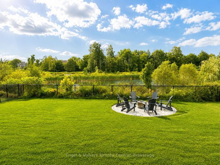Property Photo: 160 Springside Crescent ON L9Y 5L3