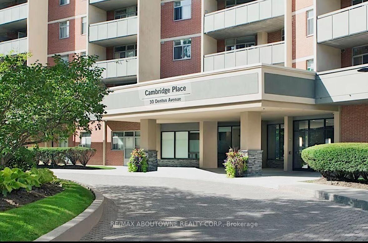 Property Photo:  30 Denton Avenue 519  ON M1L 4P2 