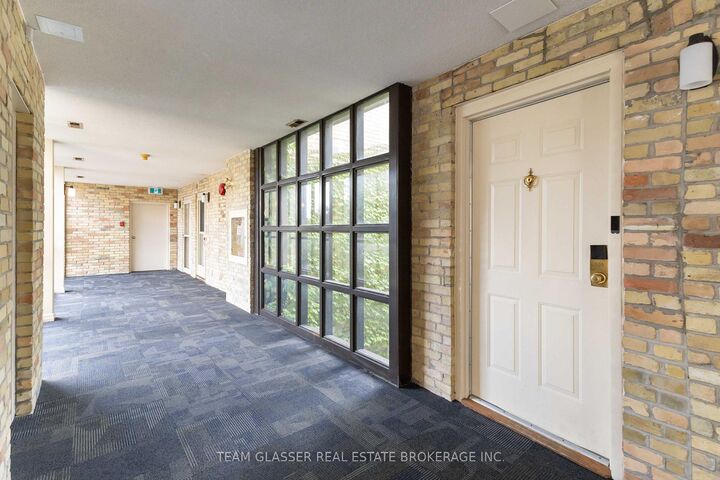 Property Photo:  440 Wellington Street 303  ON N6A 3P2 
