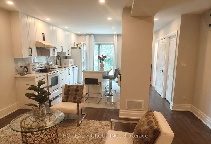 Property Photo:  118 Courcelette Road  ON M1N 2T2 