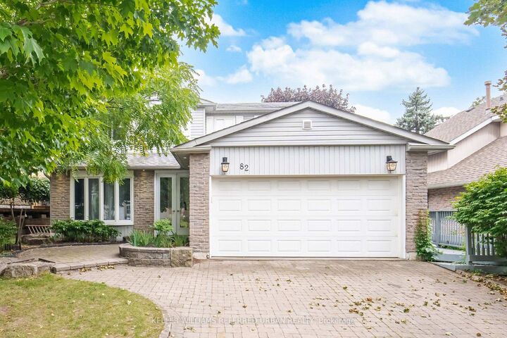 82 Eastman Crescent — photo 1