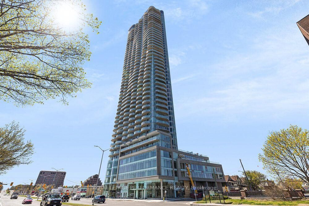 Property Photo:  805 Carling Avenue 3808  ON K1S 5W9 