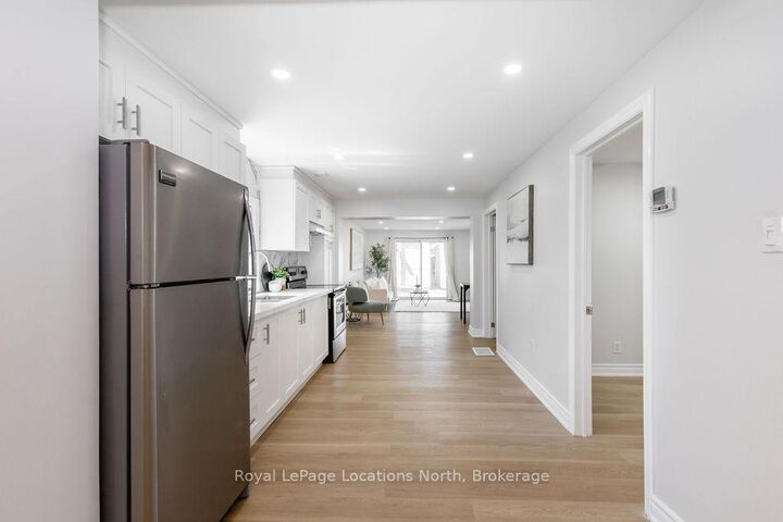 Property Photo: 56 68th Street N ON L9Z 1T8