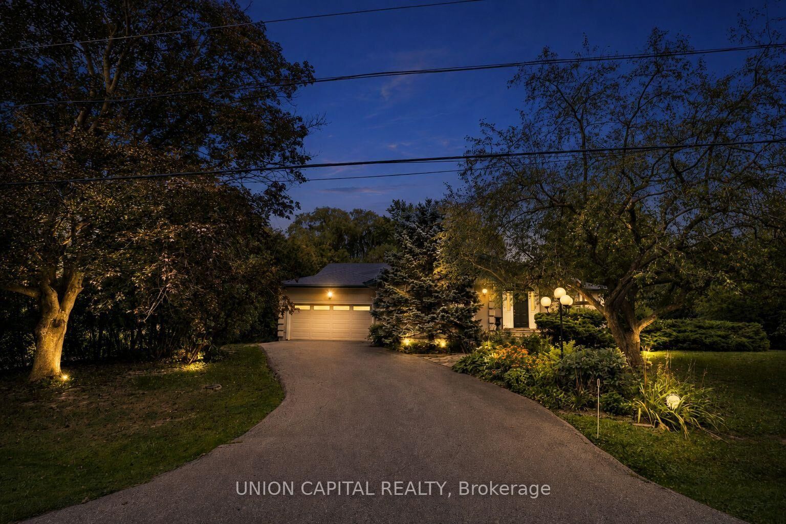 Property Photo: 3 Campbell Court ON L3R 2B3