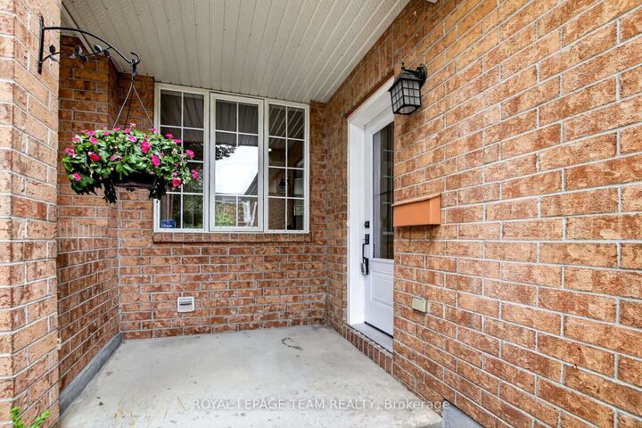 Property Photo: 28 Cohen Avenue ON K2L 4E9