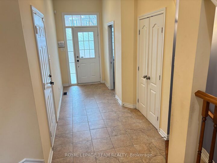 Property Photo: 449 Foxhall Way ON K2M 0G1