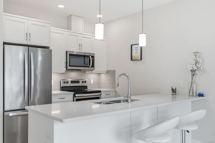 Property Photo: 1800 Summerhill Pl #110 BC V9S 0C7