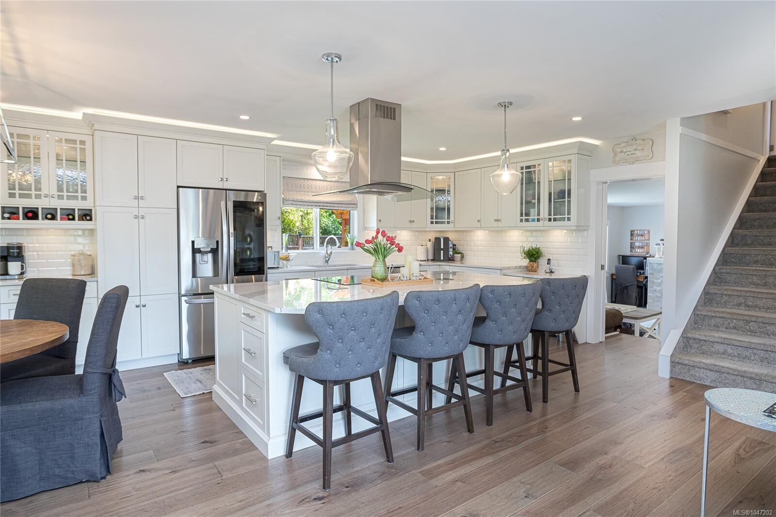 Property Photo: 7859 Simpson Rd BC V8M 2H3