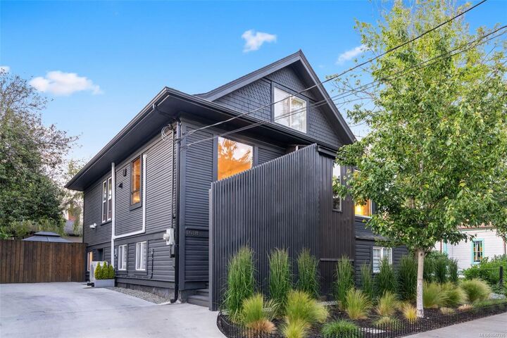 1018 Mason St — photo 1
