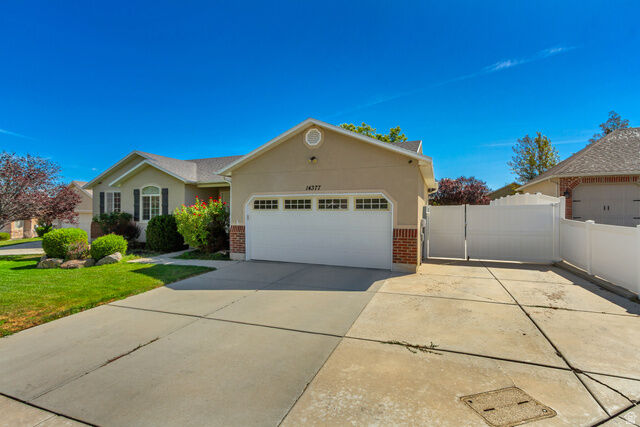 Property Photo:  14377 S Heartland Cv  UT 84096 
