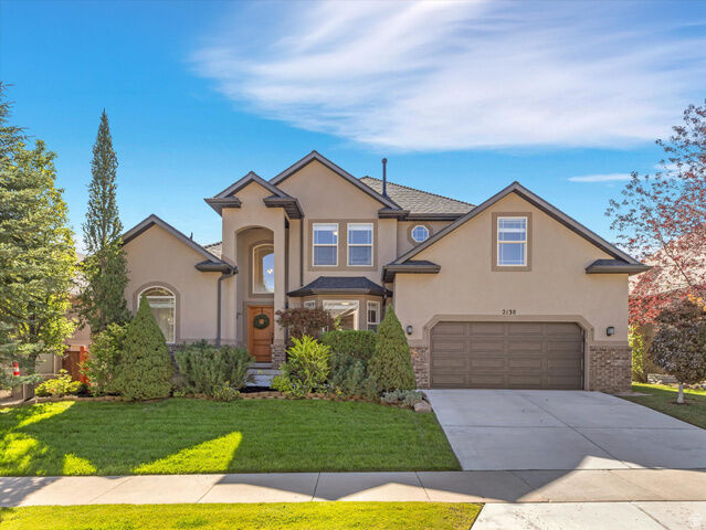 Property Photo:  2138 E Eagle Crest Dr  UT 84020 