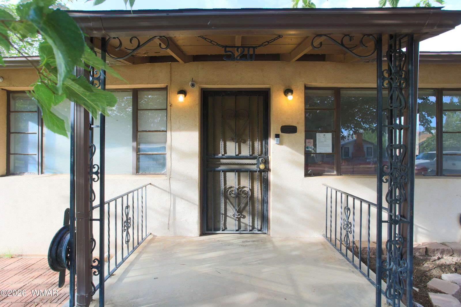 Property Photo: 520 W Maple Street AZ 86047