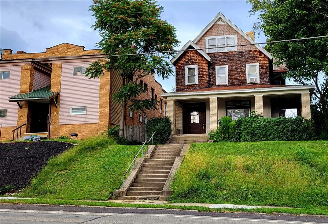 Property Photo: 3654 Perrysville Ave PA 15214