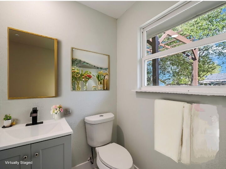 Property Photo:  7004 Craybrough Circle  TX 78724 