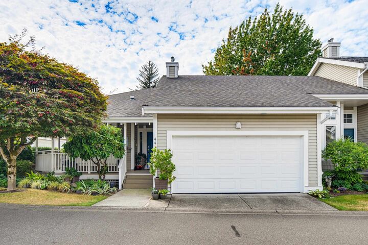 20788 87 Avenue 44 — photo 1