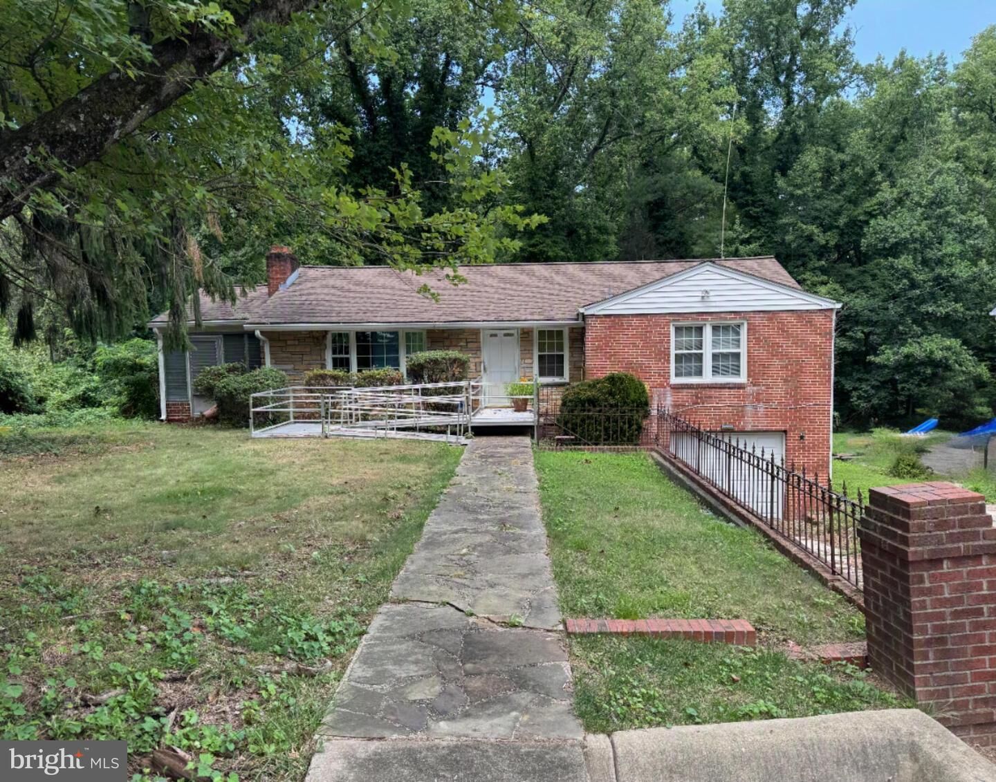 Property Photo: 4910 Sharon Road MD 20748