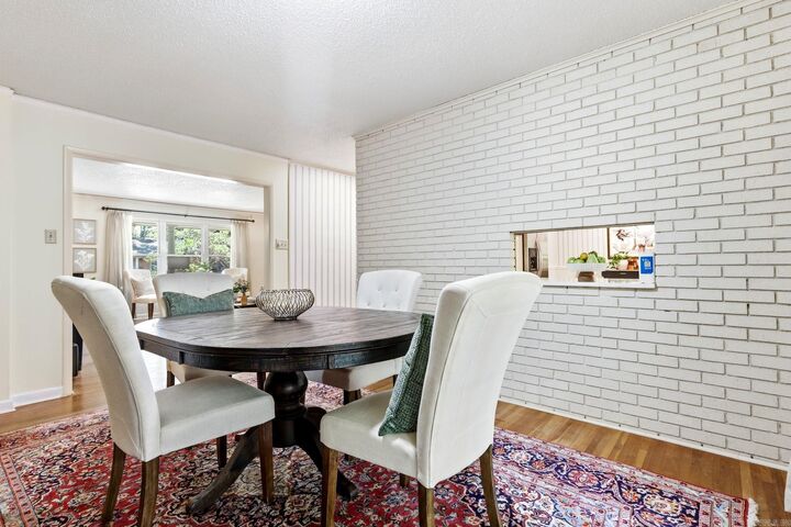 Property Photo:  6 Lorna Drive  AR 72205 