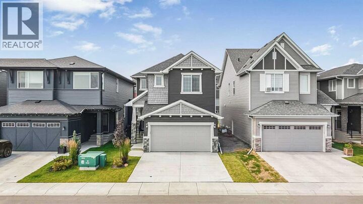 Property Photo:  1321 Bayview Point Southwest  AB T4B 5K1 