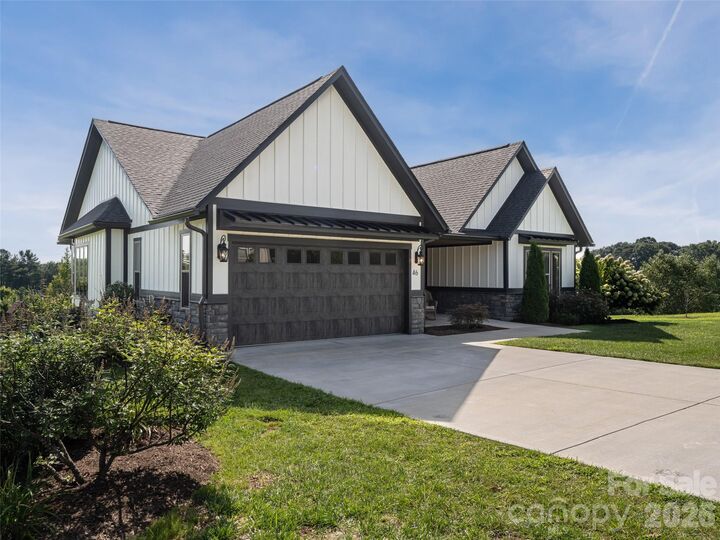 Property Photo: 46 Solomia Drive NC 28759