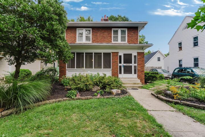Property Photo: 896 S Cassingham Road OH 43209