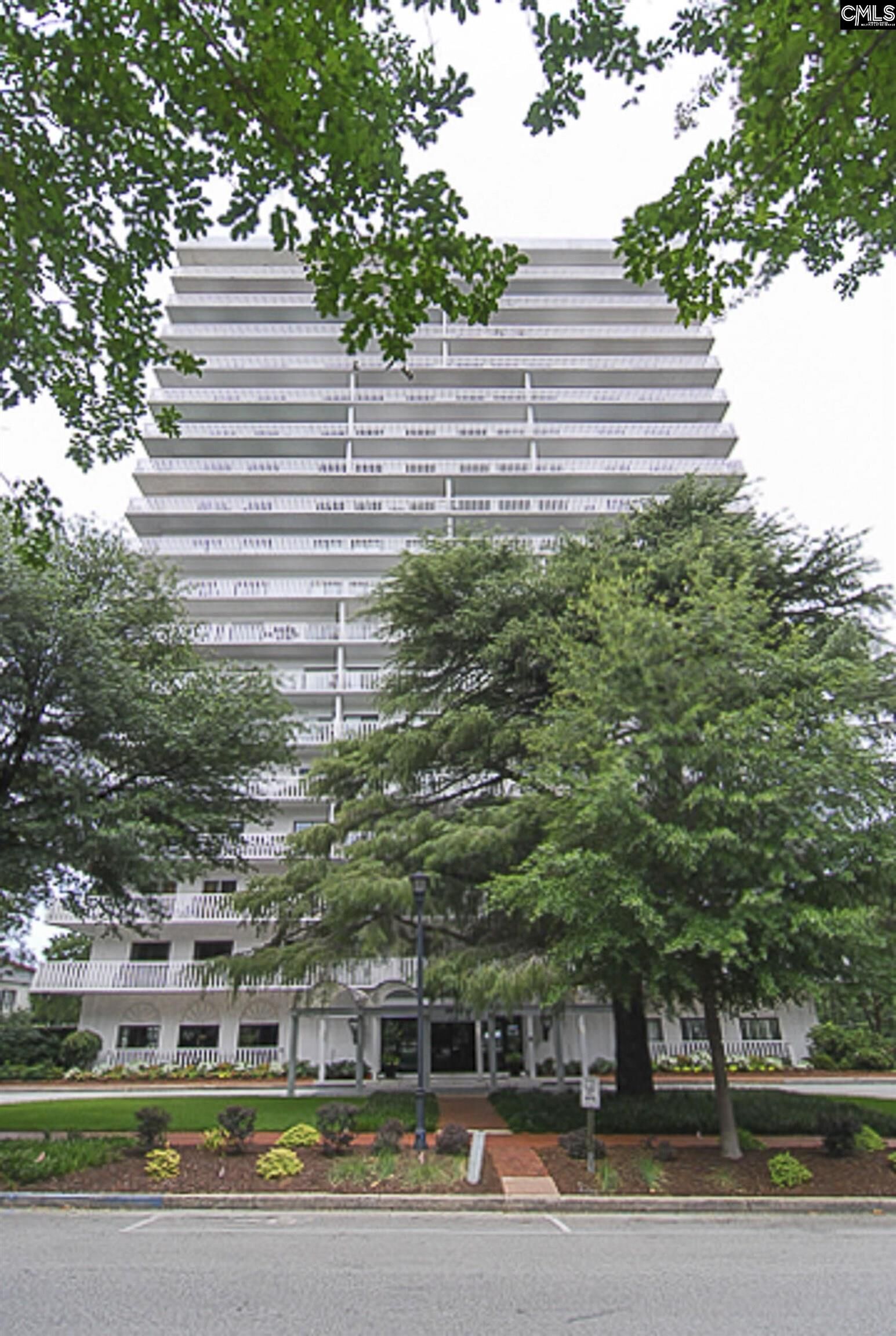 Property Photo: 1829 Senate 8C SC 29201