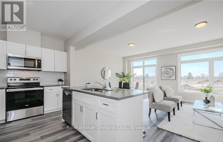 Property Photo:  66 Ayr Meadows Crescent  ON N0B 1E0 