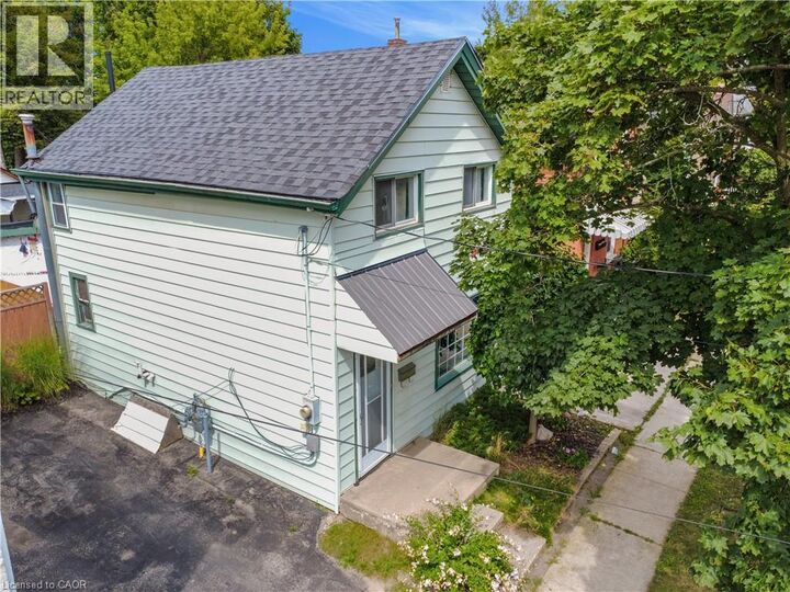 Property Photo:  126 Cayuga Street  ON N3S 1X4 