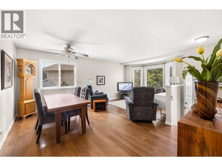 Property Photo: 2433 McLeary N Crescent BC V1C 5Y2