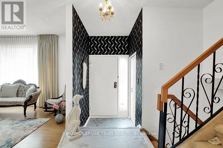 Property Photo: 31 Ross Street ON K7A 4V7