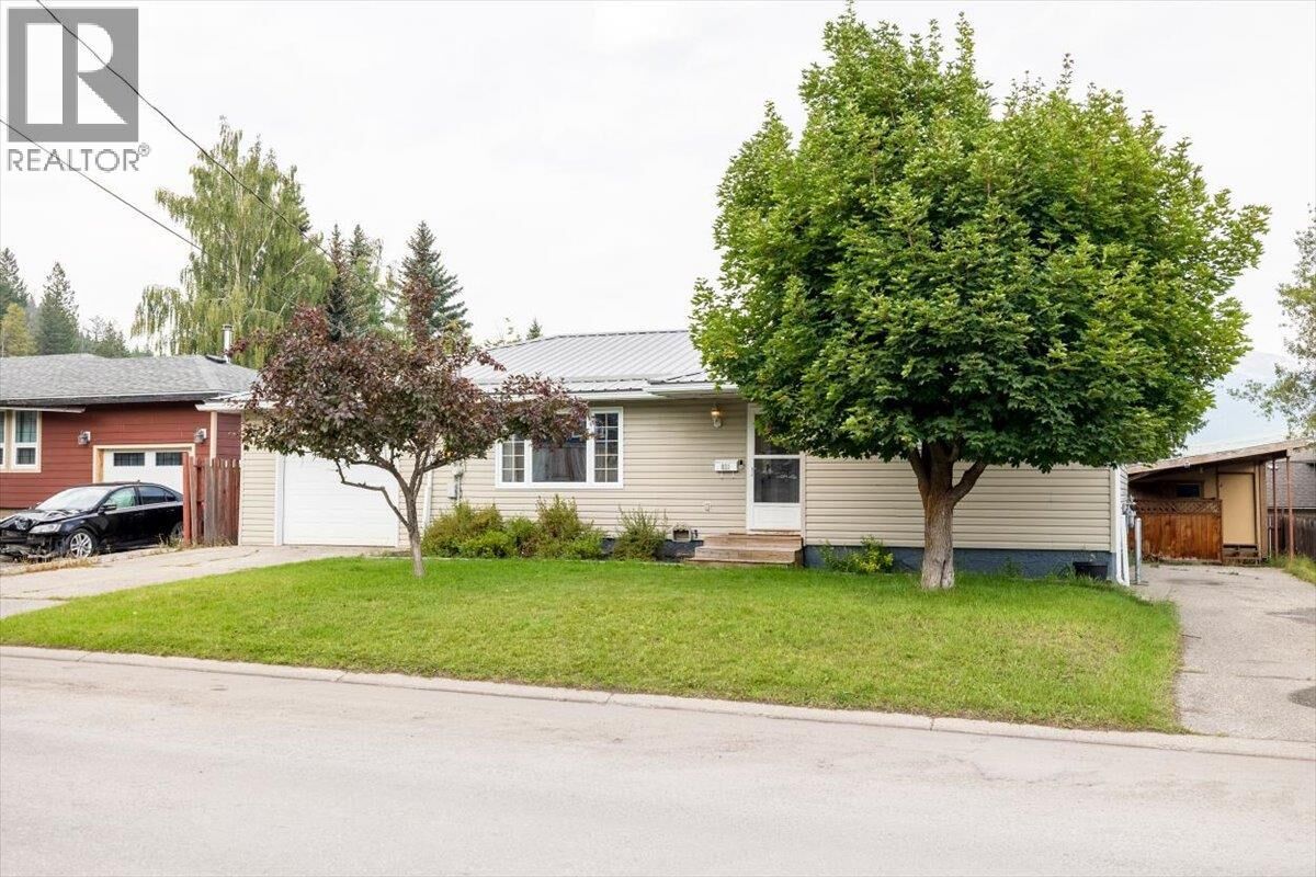 Property Photo:  831 Michel Road  BC V0B 1H0 