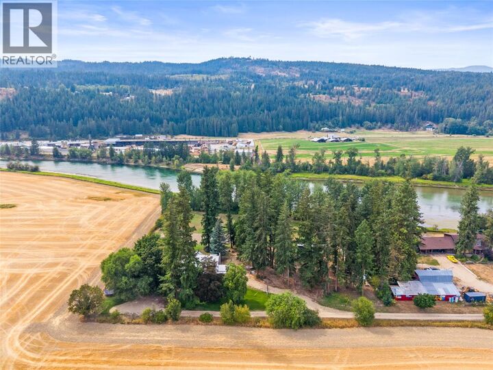 Property Photo:  218 Anderson Road  BC V0E 1V4 