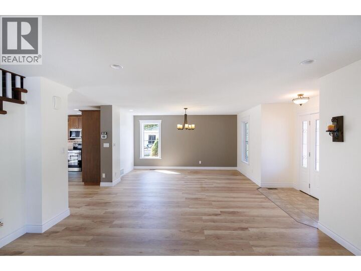 Property Photo: 3561 Cottonwood Crescent BC V8G 5C4