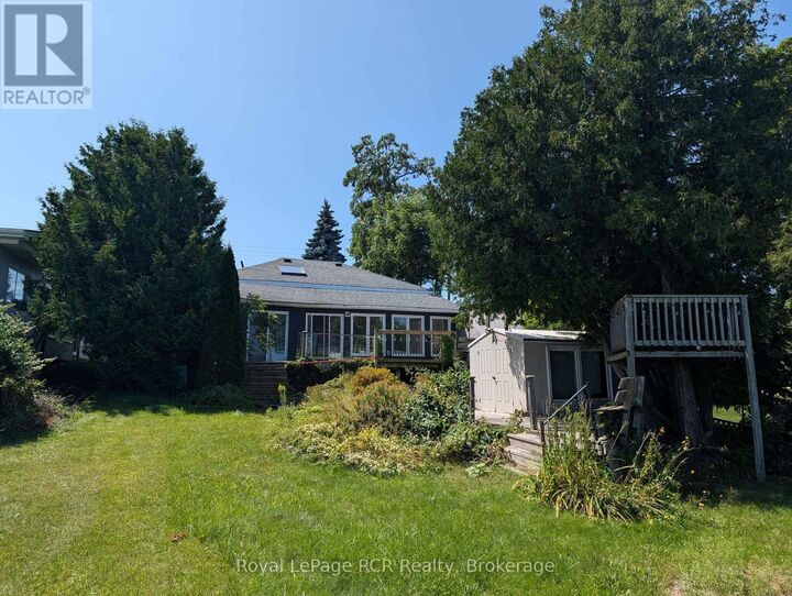 Property Photo:  281 North Sykes Street North  ON N4L 1H9 