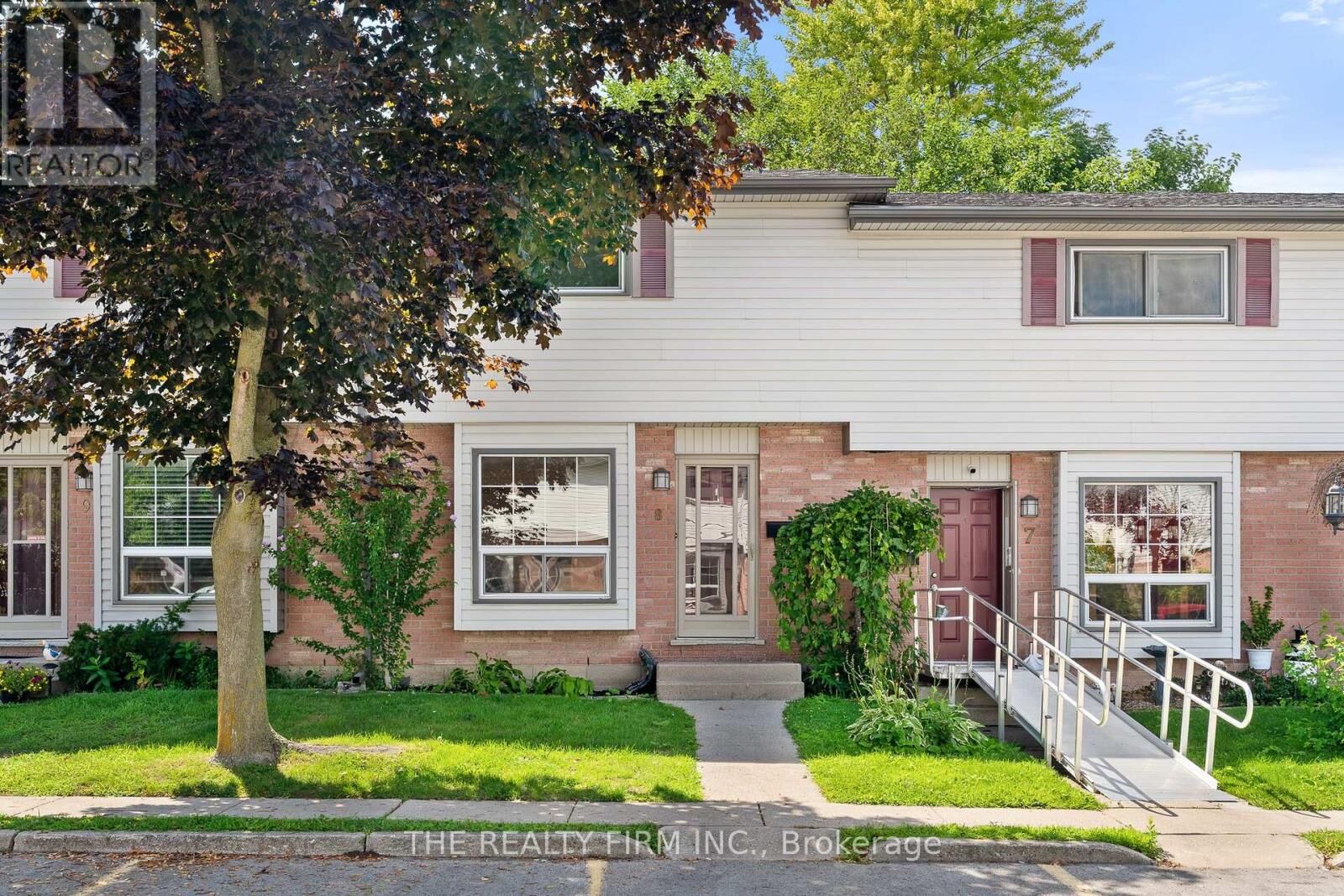 Property Photo: 1215 Cheapside Street 8 ON N5Y 5J9