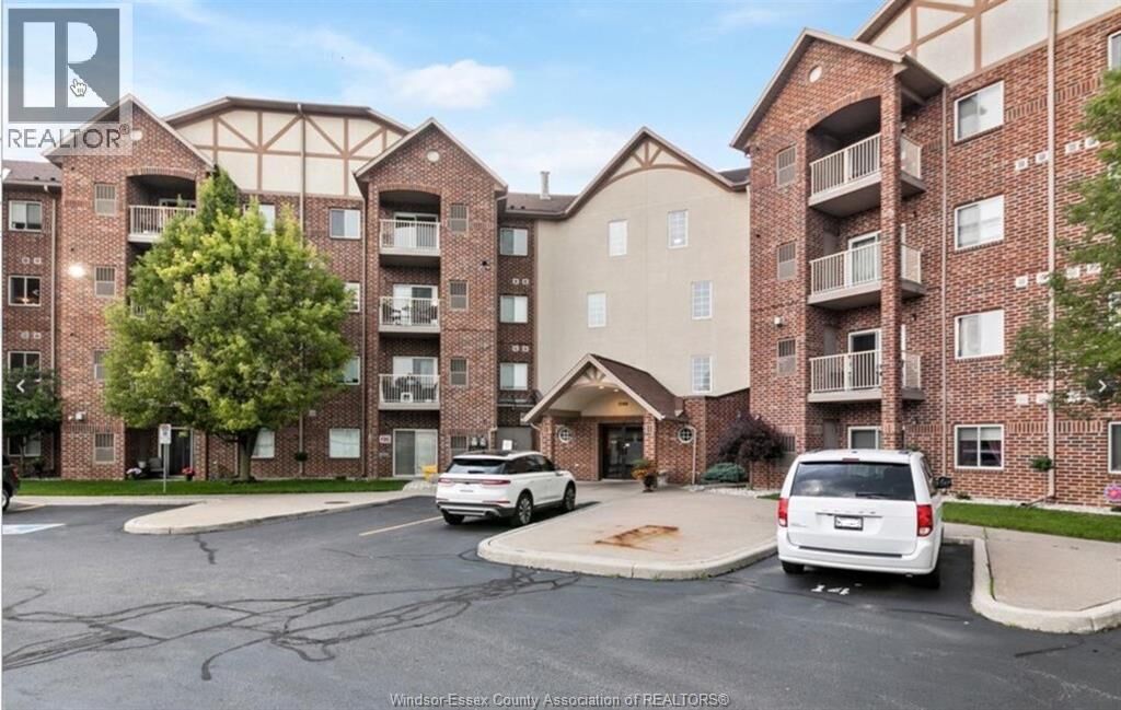 Property Photo: 3160 Wildwood 413 ON N8R 2K8