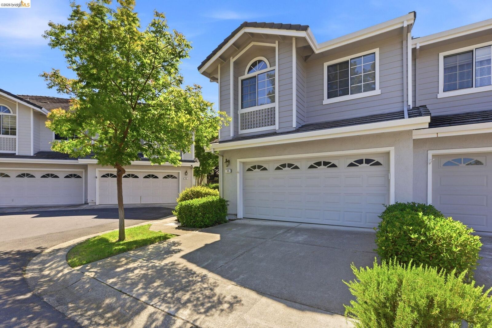Property Photo: 105 Heritage Park Dr CA 94506