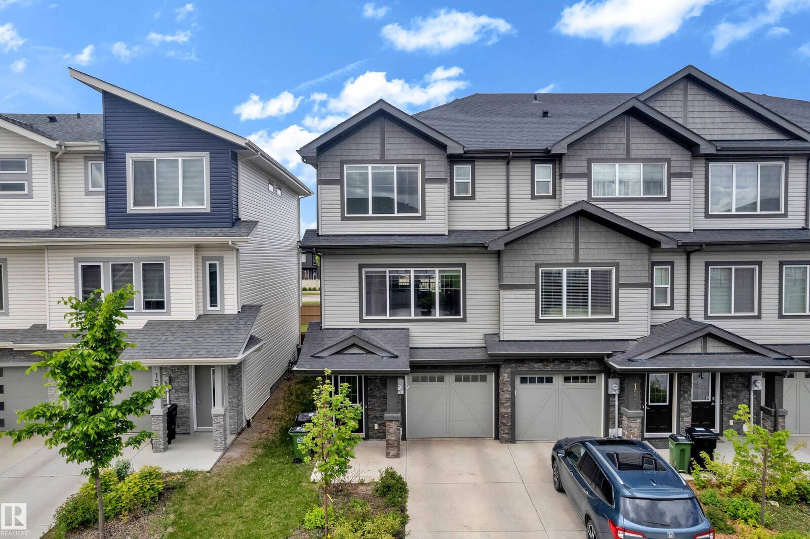 Property Photo:  1534 157 Street SW  AB T6W 4J8 