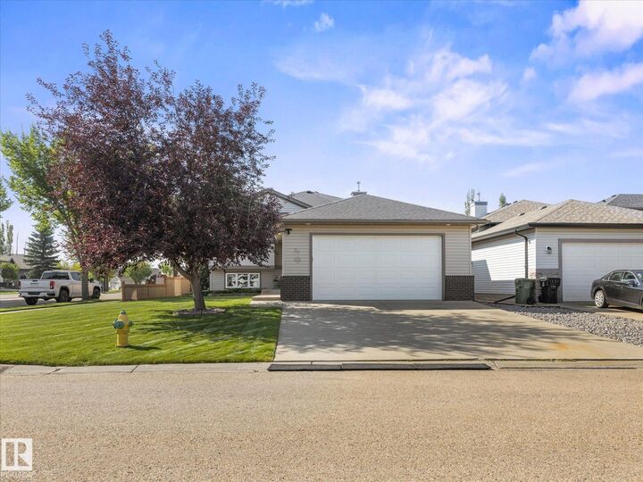 Property Photo: 25 Wilkinson Place AB T9E 8N1