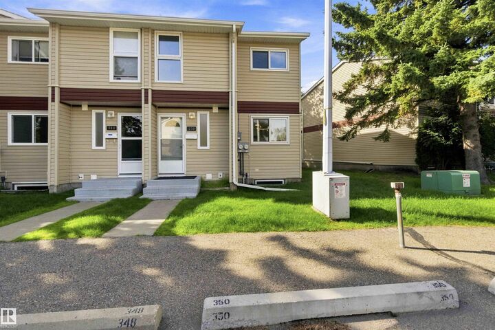 350 Clareview Road NW — photo 1
