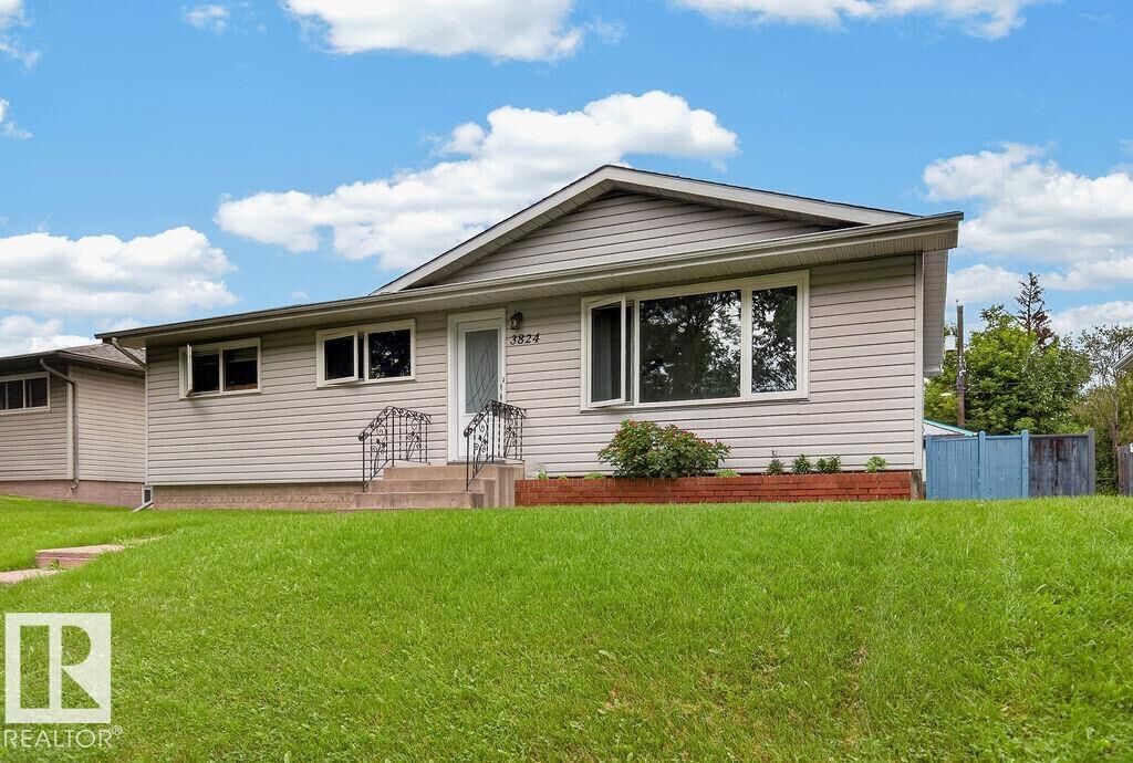Property Photo:  3824 114 Avenue NW  AB T5W 0S6 