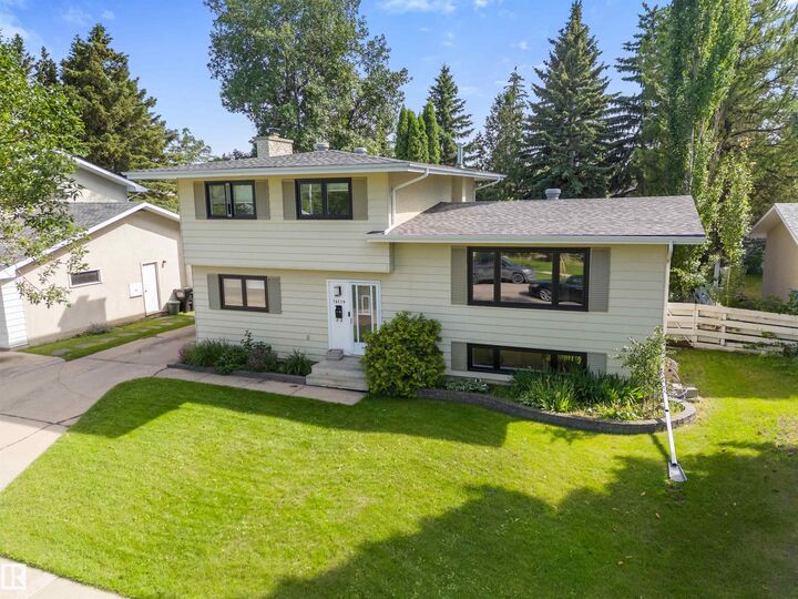 Property Photo: 16119 78 Avenue NW AB T5R 3E5
