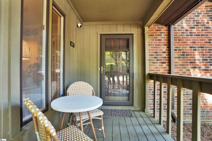 Property Photo:  217 Ingleside Way  SC 29615 