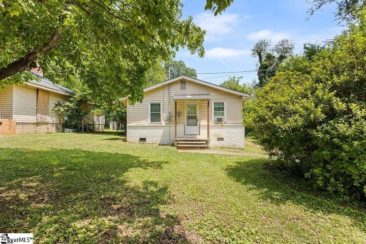 Property Photo: 194 Palisade Street SC 29306