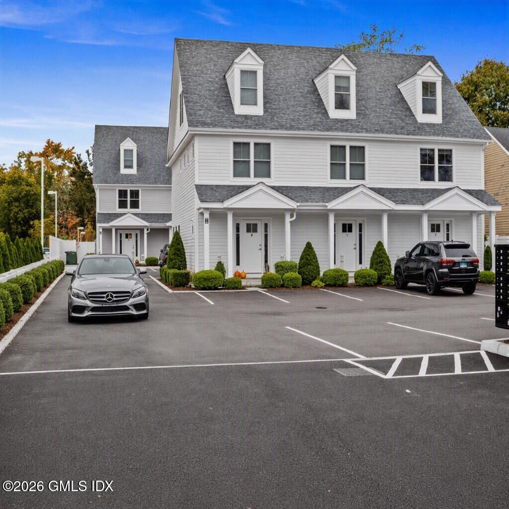 Property Photo: 4 Orchard Street K CT 06807