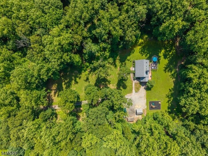 Property Photo:  21 Finn Rd  NJ 08867 