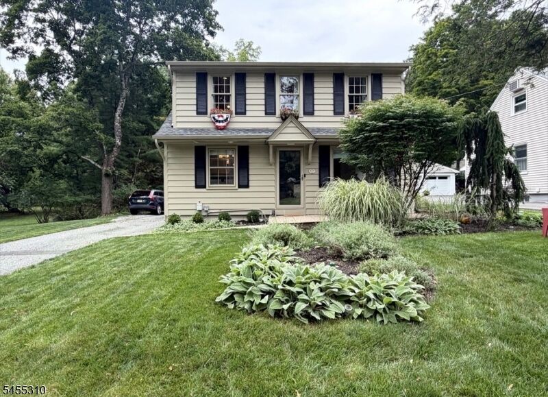 Property Photo:  837 Circle  NJ 07417 