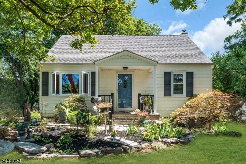 Property Photo: 44 Allen St NJ 08822