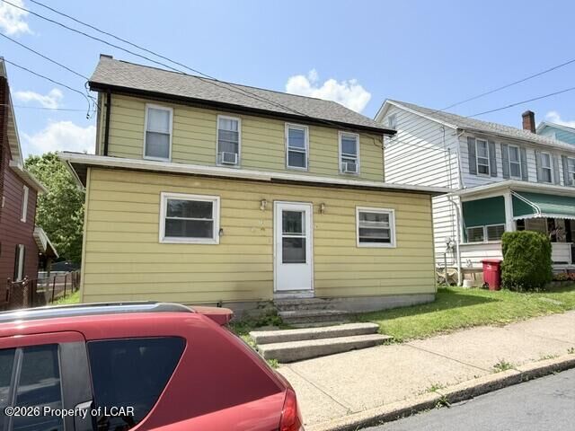 Property Photo:  72 Berwick Street  PA 18216 