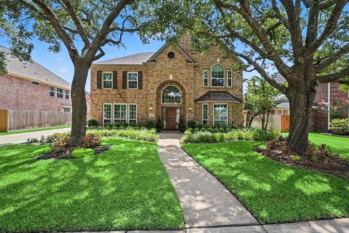 Property Photo: 2907 Winding Shore Lane TX 77450