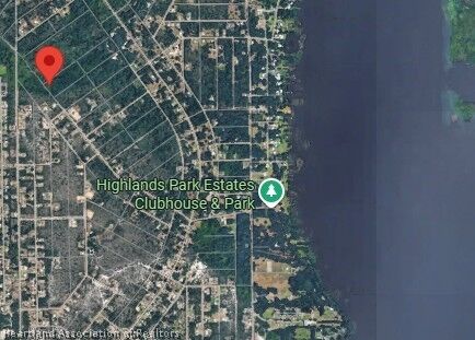 Property Photo:  457 Nichele Boulevard  FL 33852 